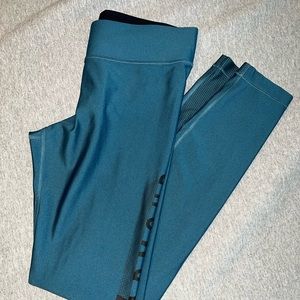 Under Armour Women’s Compression Leggings